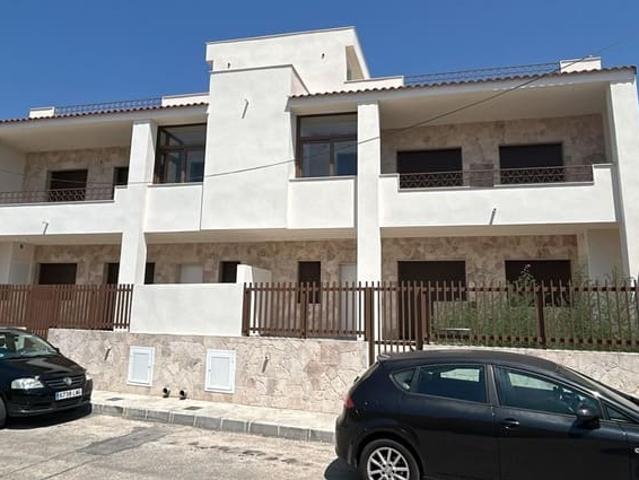 Apartamento en venta en Hondón de las Nieves, Alicante