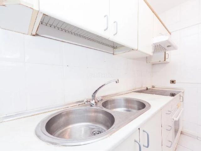 Apartamento en venta en Hospitalet de Llobregat L´, La Torrassa. ALQUILADO A LA VENTA EN HOSPITALET DE LLOBREGAT. Apartamentos Hospitalet de Llobregat.