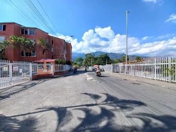Apartamento En Venta En Ibague En Palmeras Piso 4 Costado Exito Sin Ascensor V180286