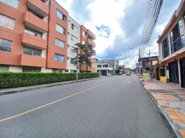 Apartamento En Venta En Ibague En Edificio Torres Del Bosque Ii Piso 2 Sin Ascen V180473
