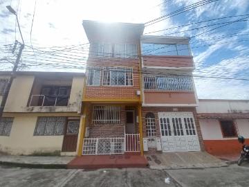 Apartamento En Venta En Ibague En Apartamento Duplex Piso 3 Ancon V180559