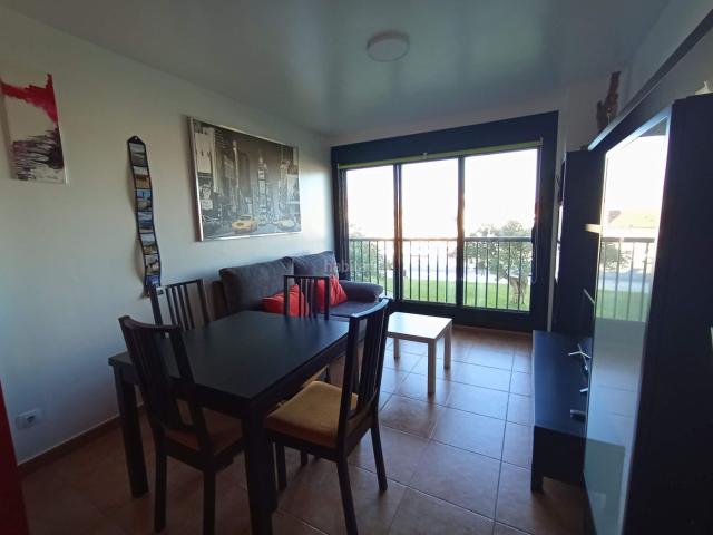 Apartamento en venta en Illa de Arousa A. Excelente apartamento: vivienda habitual o inversión turística. Apartamentos Illa de Arousa.