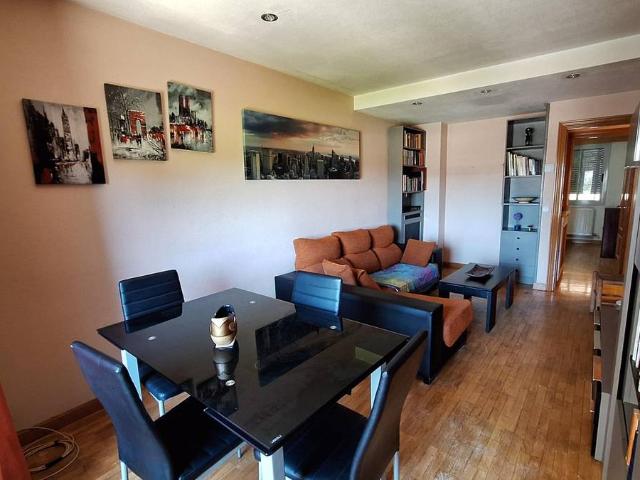 Apartamento en Venta en Illera