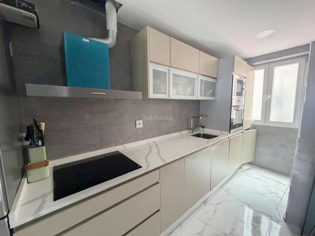 Apartamento en venta en Jaén, Peñamefecit Avda Barcelona. Apartamentos.
