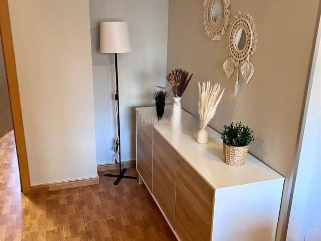 Apartamento en venta en Jaén, Peñamefecit Avda Barcelona. PISO EN EL GRAN EJE. Apartamentos.