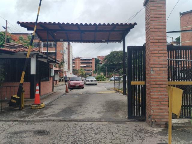 Apartamento en venta en la Urbanización El Torreón, Guarenas /#YM