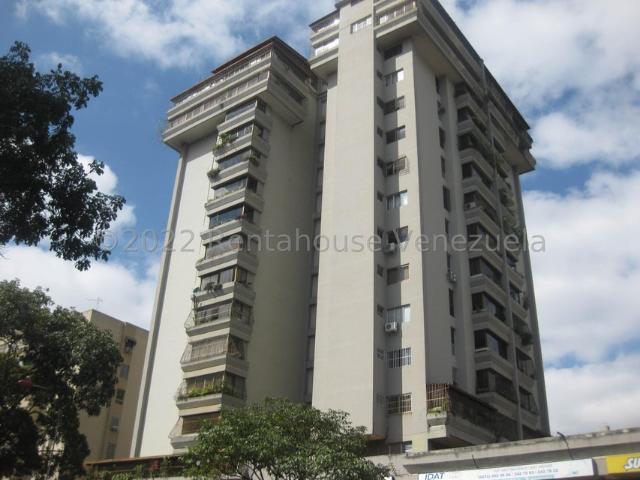 Apartamento en Venta en La Urbina, Caracas