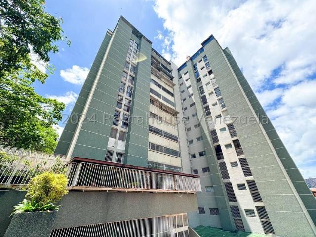 Apartamento en Venta en La Urbina, Caracas