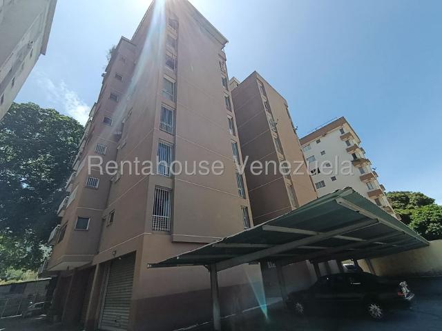 Apartamento en Venta en La Urbina, Caracas