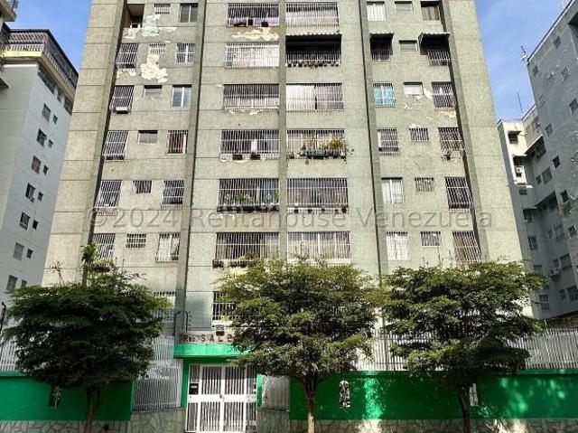 Apartamento en Venta en La Urbina, Caracas
