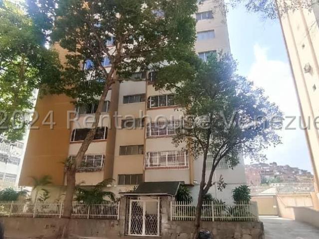Apartamento en Venta en La Urbina, Caracas