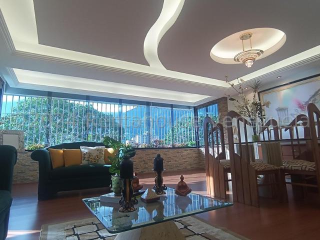 Apartamento en Venta en La Urbina, Caracas