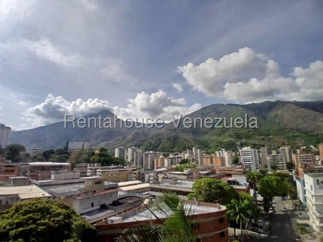 Apartamento en Venta en La Urbina, Caracas