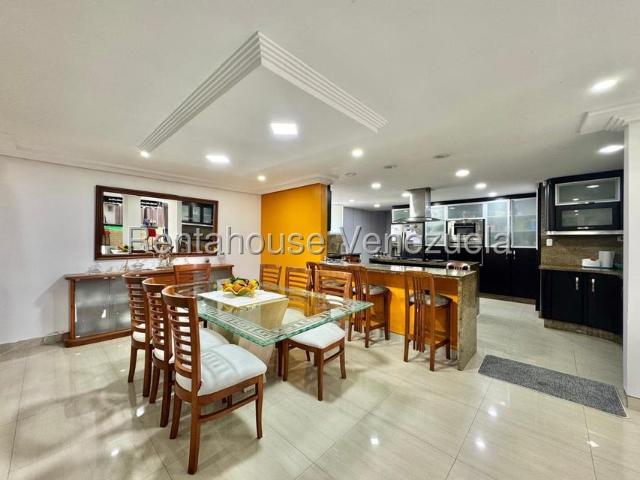 Apartamento en Venta en La Urbina, Caracas