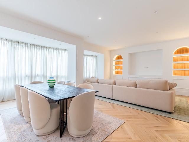 Apartamento en venta en la Calle de María de Molina 298m² Madrid