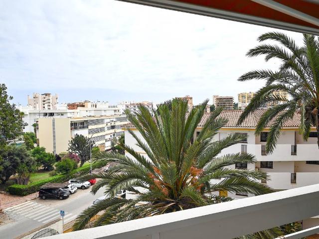 Apartamento en Venta en La Carihuela Los Nidos