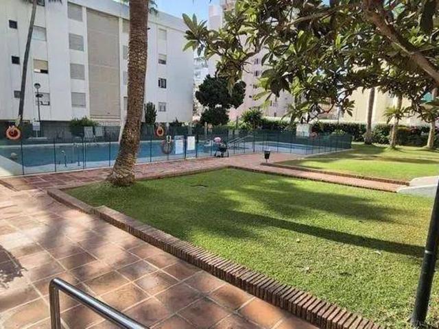 Apartamento en Venta en La Carihuela Los Nidos
