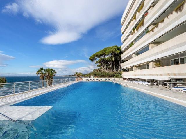 Apartamento en Venta en La Carolina Guadalpín