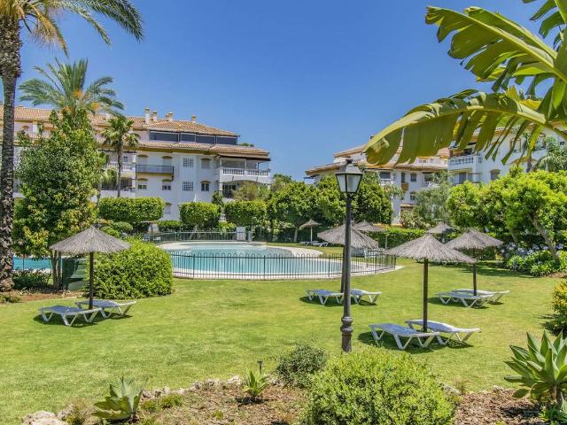Apartamento en Venta en La Dama de Noche La Alzambra