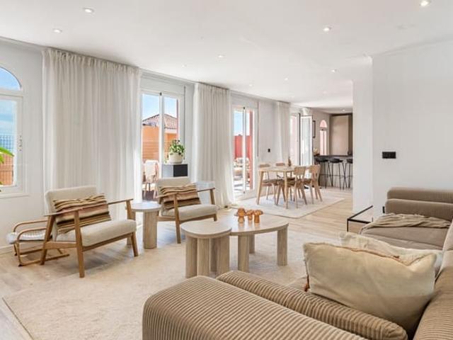 Apartamento en venta en La Duquesa / Puerto de la Duquesa, Málaga Costa del Sol