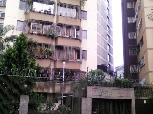 Apartamento en venta en San Bernardino, Av. Avila ZT