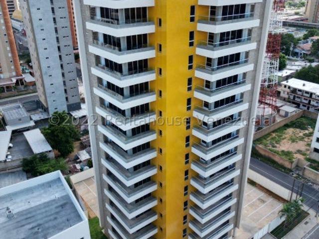 Apartamento en Venta en La Lago, Maracaibo