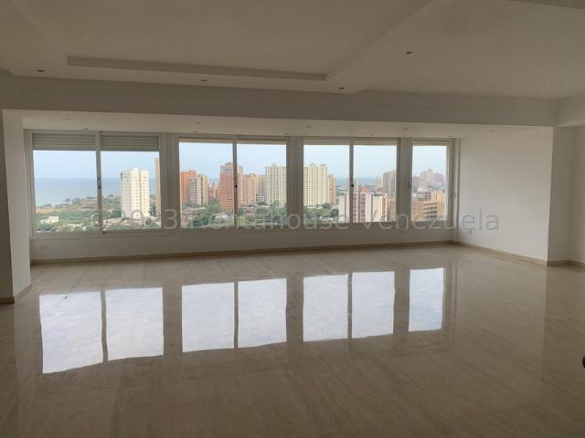 Apartamento en Venta en La Lago, Maracaibo