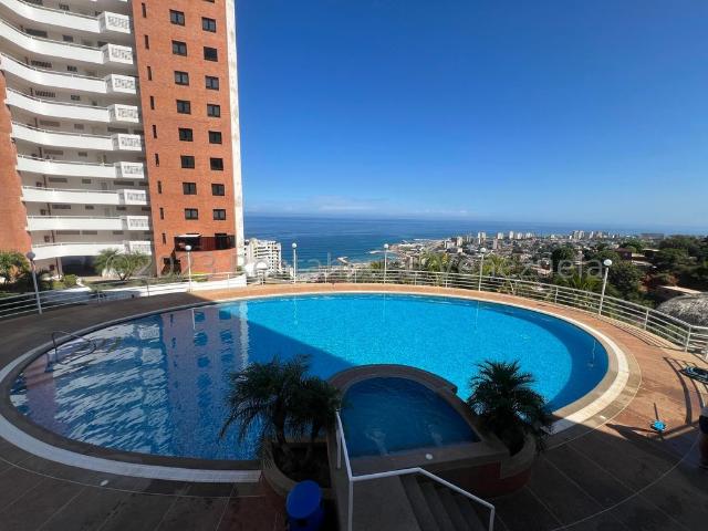 Apartamento en Venta en La Llanada, Parroquia Caraballeda