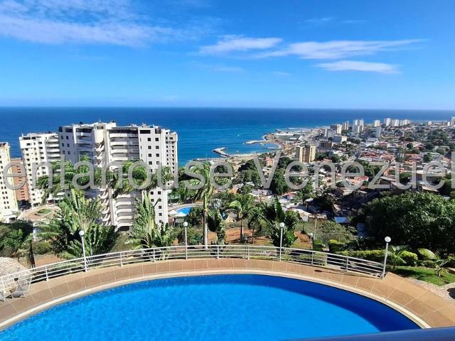 Apartamento en Venta en La Llanada, Parroquia Caraballeda