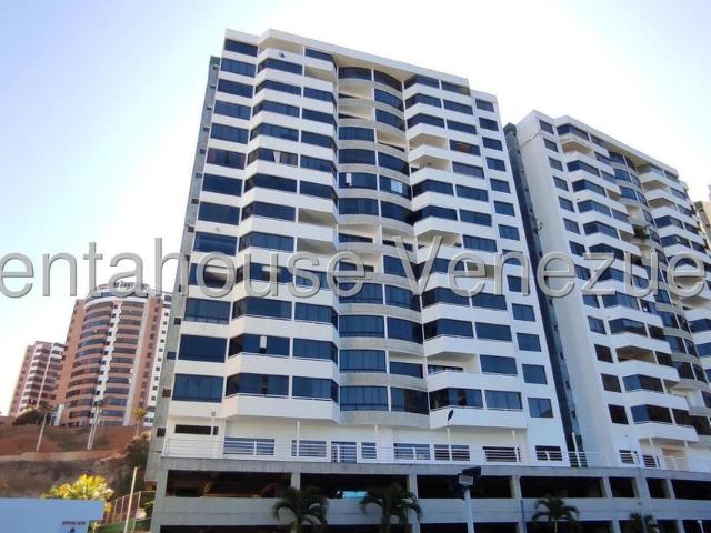 Apartamento en Venta en La Llanada, Parroquia Caraballeda