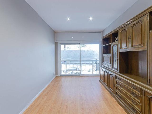 Apartamento en Venta en La Maternitat i Sant Ramon