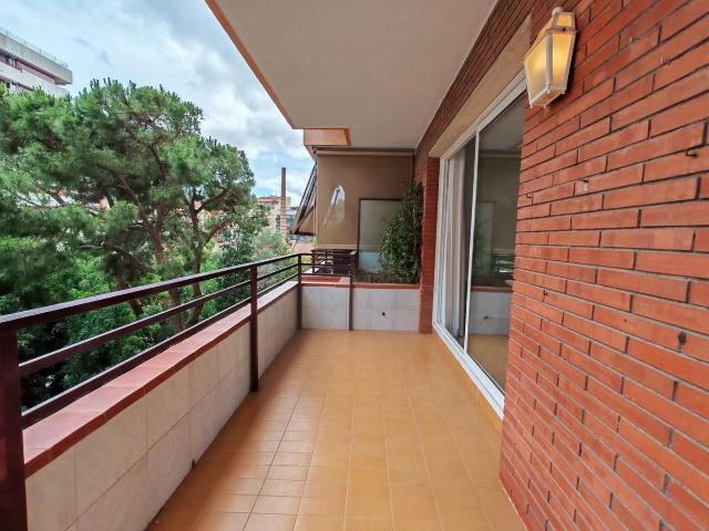 Apartamento en Venta en La Maternitat i Sant Ramon