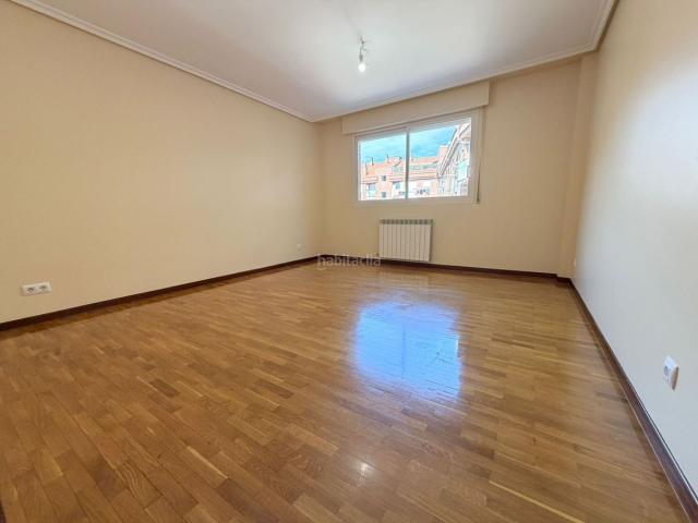 Apartamento en venta en Lardero. APARTAMENTO PARA ENTRAR A VIVIR EN LARDERO. Apartamentos.