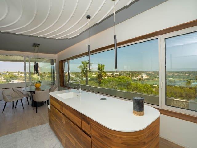 Apartamento en venta en Las Colinas Golf, Alicante Costa Blanca
