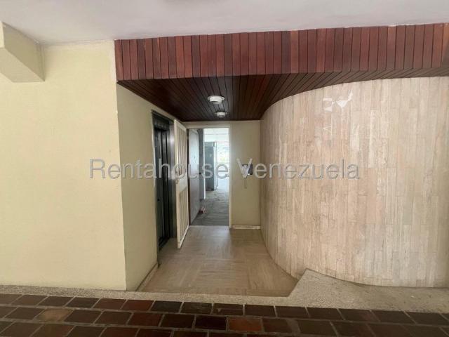 Apartamento en Venta en Las Esmeraldas, Caracas