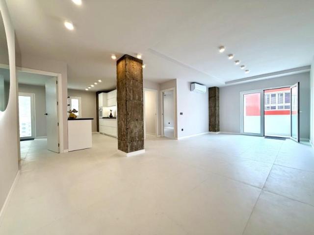 Apartamento en venta en Las Palmas de Gran Canaria, Mesa y López