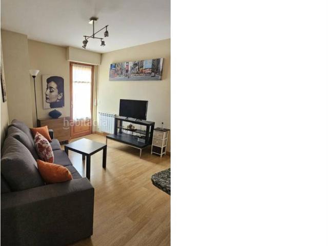 Apartamento en venta en León, Casco Antiguo. APARTAMENTO AMUEBLADO ZONA PLAZA MAYOR. Apartamentos.