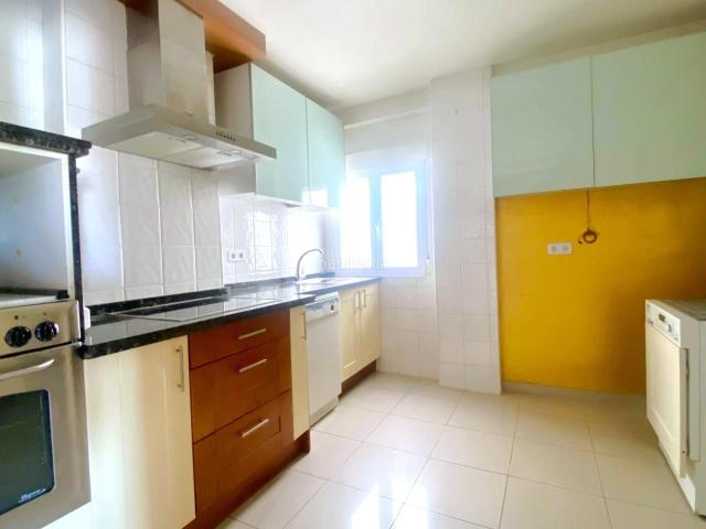 Apartamento en venta en León, Centro Ciudad. Piso en Calle Padre Isla, 54 Centro. Apartamentos.