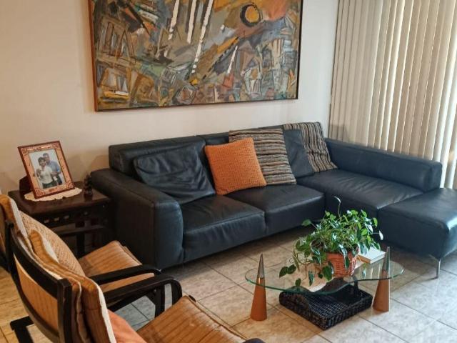 Apartamento en Venta en Lechería Anzoátegui 72 m2. 2 hab