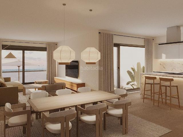 Apartamento en venta en Línea de la Concepción La, El Zabal Santa Margarita. SENSACIONAL APARTAMENTO DE OBRA NUEVA CERCA DE SOTOGRANDE. Apartamentos Línea de la Concepción.