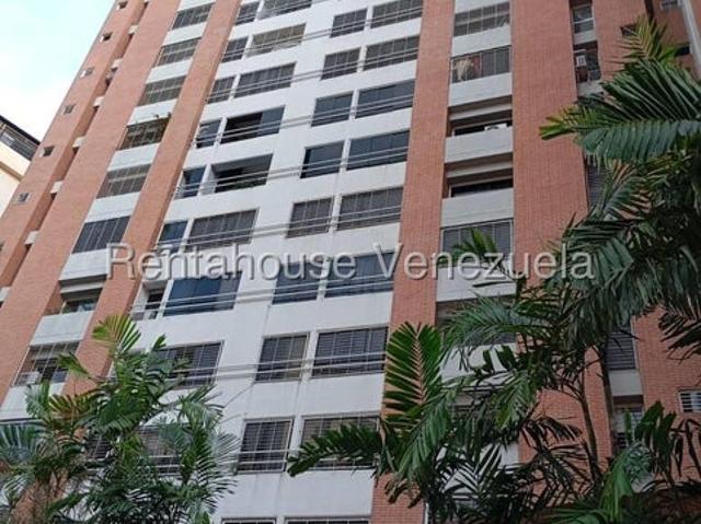 Apartamento en Venta en Lomas del Avila, Caracas