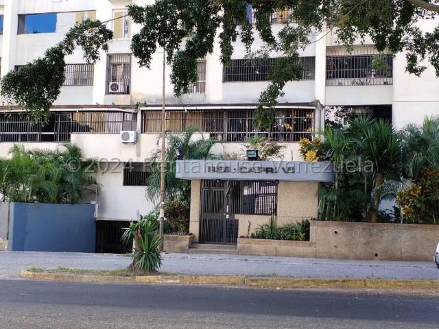 Apartamento en Venta en Lomas del Avila, Caracas