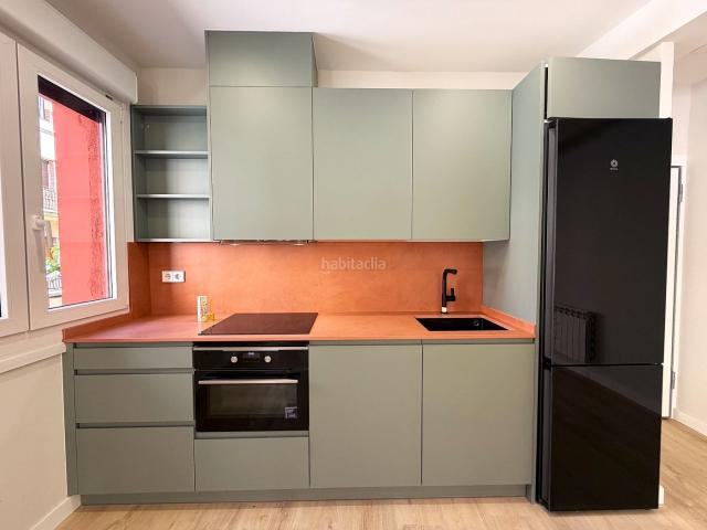 Apartamento en venta en Logroño, Gran Via. Apartamentos.