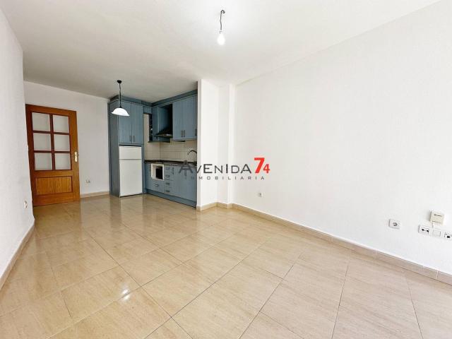 Apartamento en venta en Lorca, San Mateo. APARTAMENTO EN PLENO CENTRO CON OPCION A GARAJE REF 396. Apartamentos.