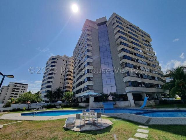 Apartamento en Venta en Los Corales, Parroquia Caraballeda