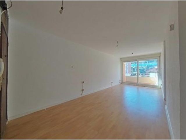 Apartamento en Venta en Los Corrales de Buelna, Cantabria