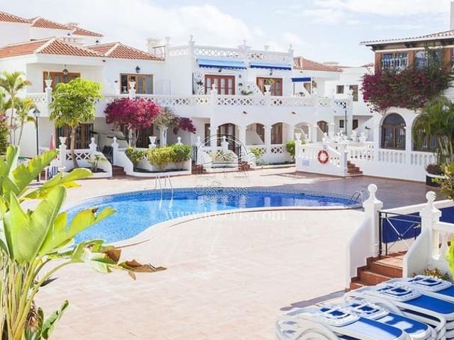 Apartamento en venta en Los Cristianos, Tenerife