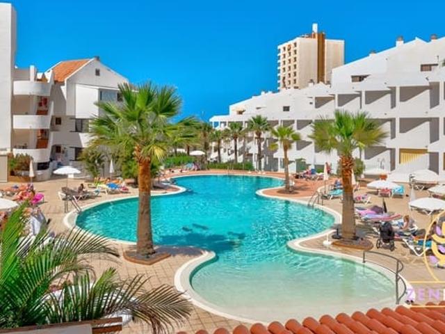 Apartamento en venta en Los Cristianos, Tenerife