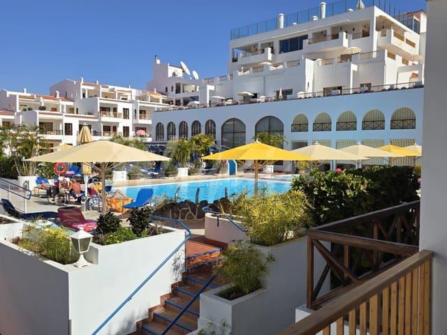 Apartamento en venta en Los Cristianos, Tenerife
