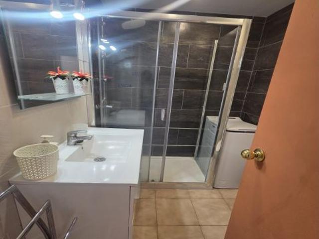 Apartamento en Venta en Los Cristianos, Santa Cruz de Tenerife